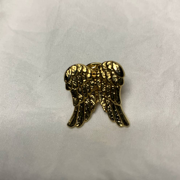Jewelry | Vintage Angels Wings Lapel Pin | Poshmark